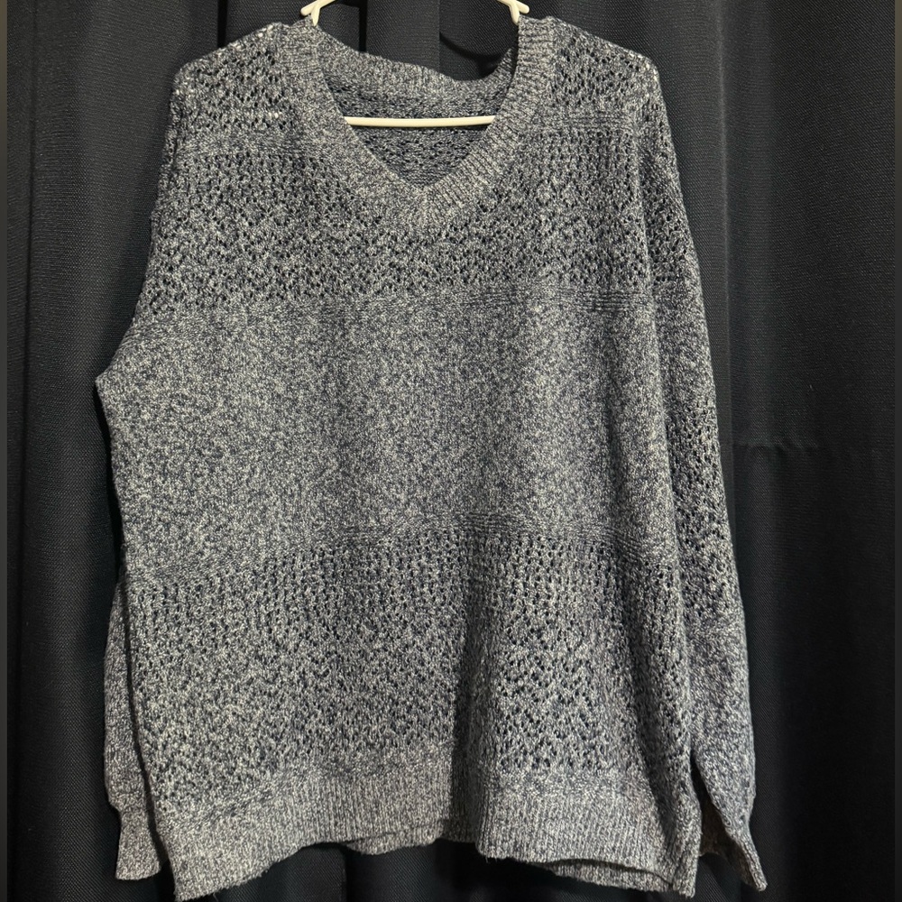 Lightweight sweater
